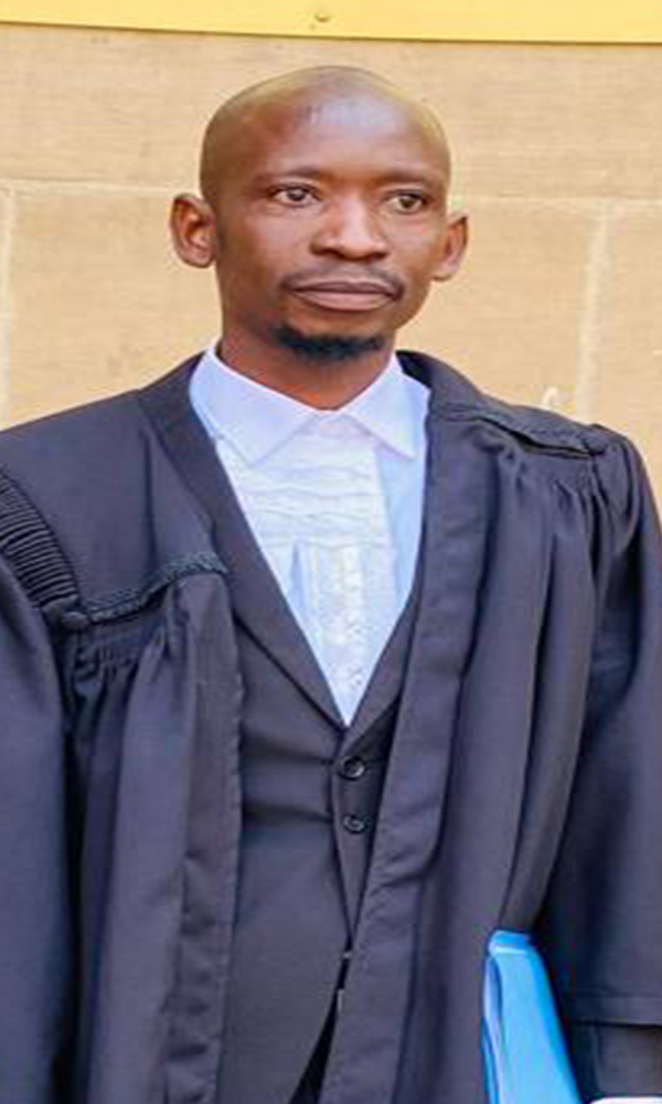 Mr Awelani Irvin Mulovhedzi
